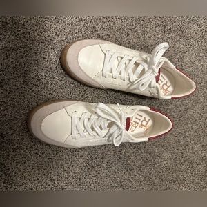 Sam Edelman Sneakers